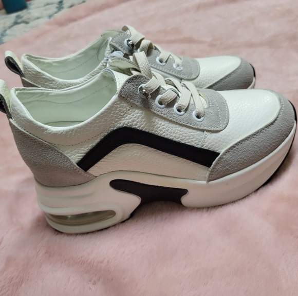perugino plus Shoes - Rare Perugino plus women leather sneakers size 6